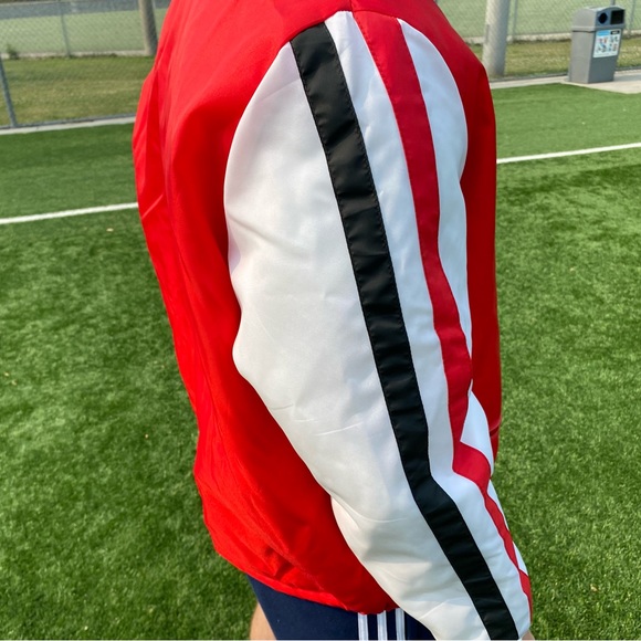 AVON Red Bomber Jacket - Picture 7 of 8